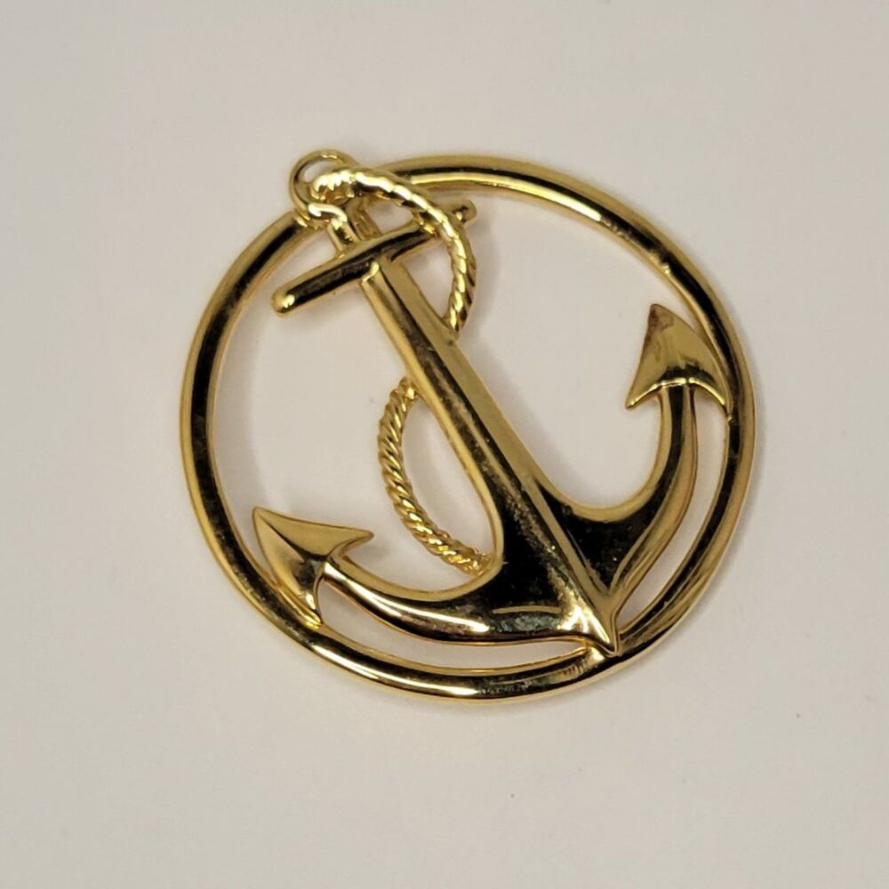 ▪︎Napier Brooch